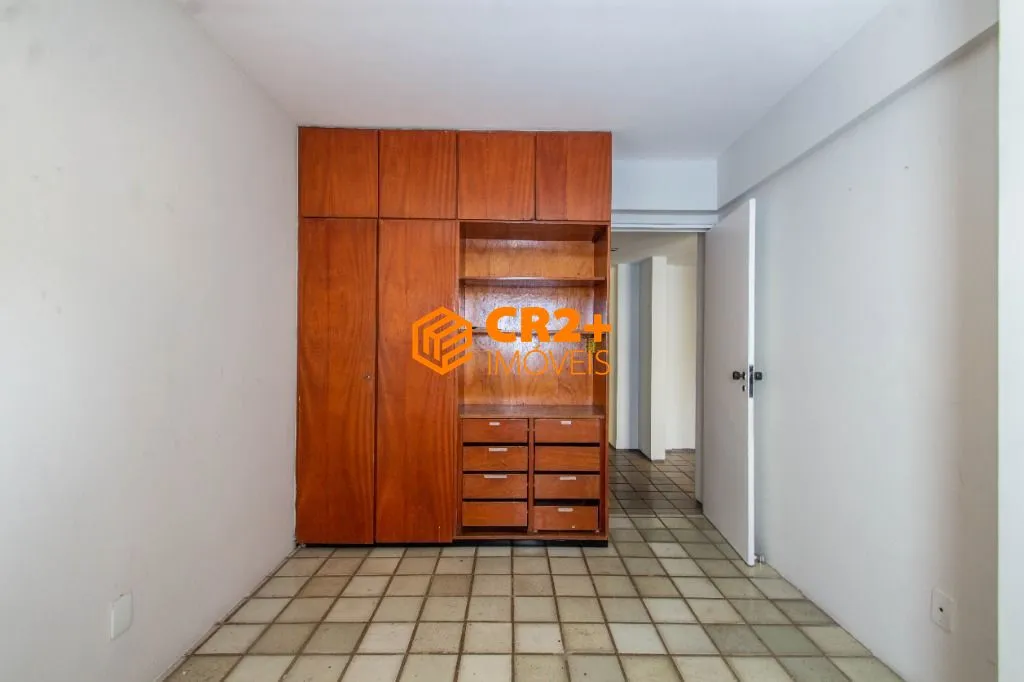 Imagem Apartamento Boa Viagem - 4 quartos -1 suite - Varanda- 2 Garagens
