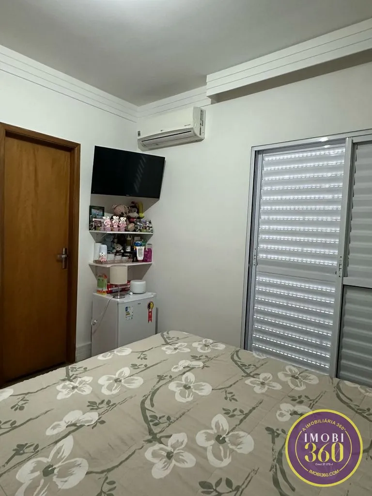 Imagem Condomínio Fechado com 02 suíte com vaga de garagem no Bairro Vila Dalila