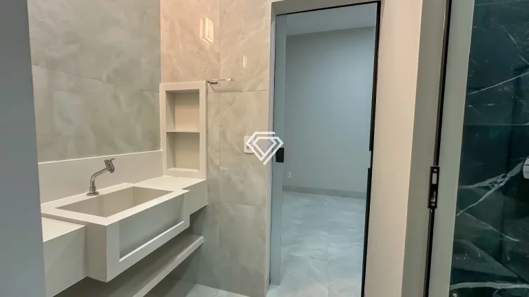 Imagem Casa com 03 Suítes, 137m² c/ lazer na 407 Sul