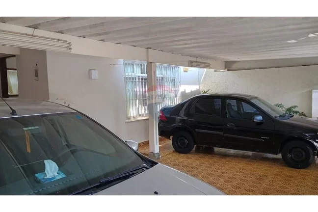 Imagem Casa Terrea total 254m² 3 Dorms 4 Vagas 4 Banheiros Edicula e Churrasqueira
