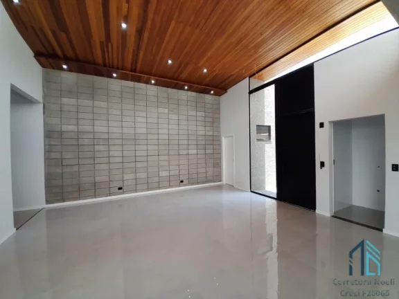 Imagem Casa térrea com terreno amplo, 03 suítes, 03 vagas em São José dos Pinhais PR