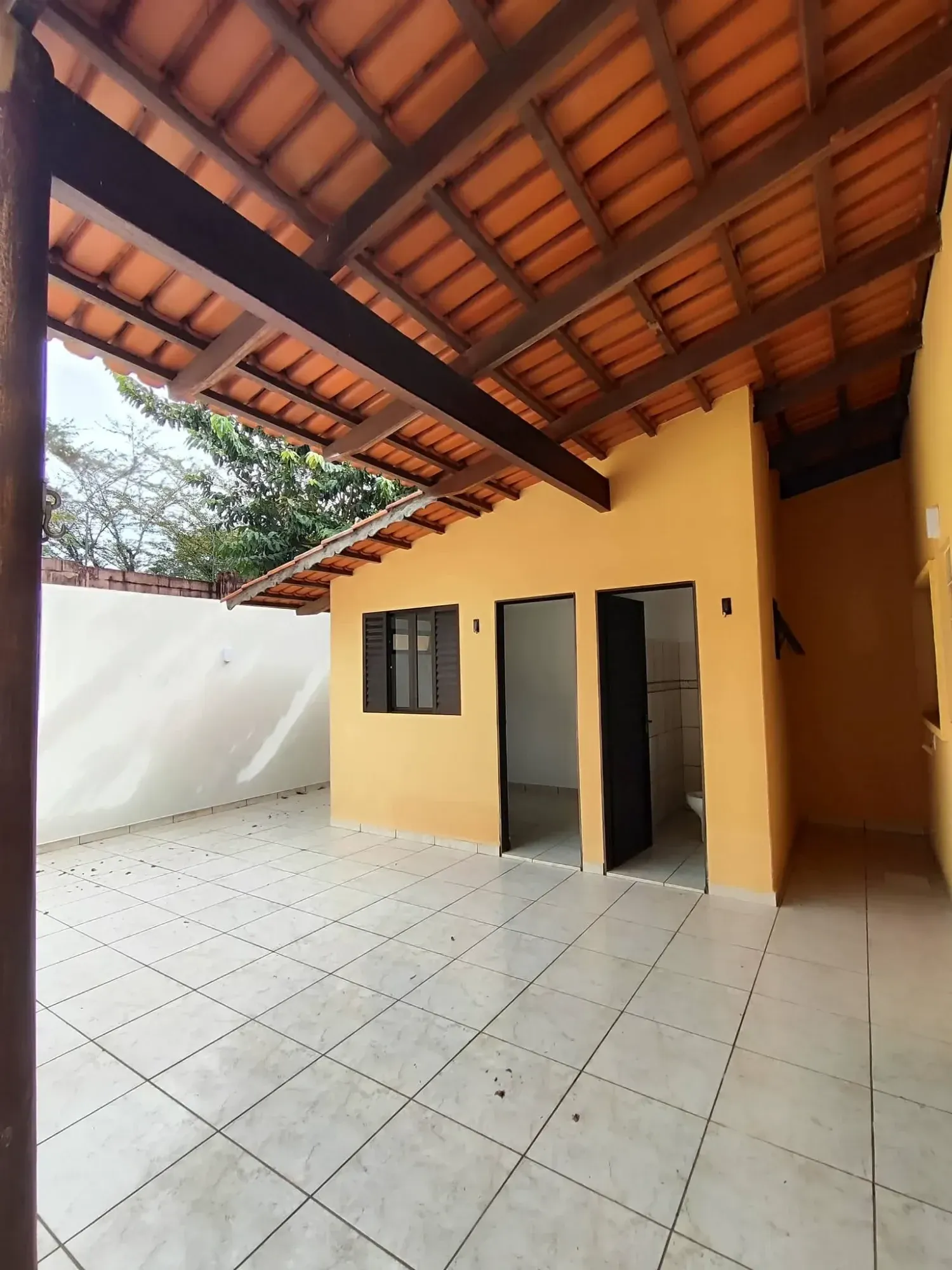 Imagem Sobrado com 3 Quartos à Venda, 150 m² em Jardim Vitória - Goiânia