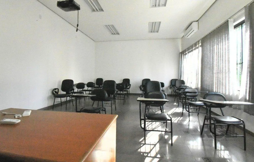 Imagem PRÉDIO - 319,00 m² - MENINO DEUS
