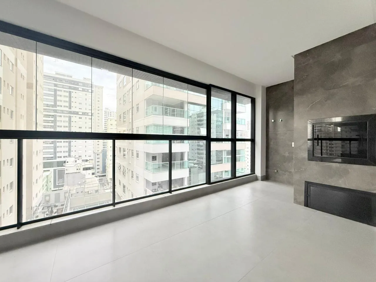 Imagem Apartamento à venda com 177m2 por R$ 3.200.000,00