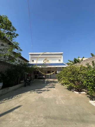 Imagem Casa Sobrado, 2 Dormitórios( 2 suítes), 250m², Vista Verde, Sjc.