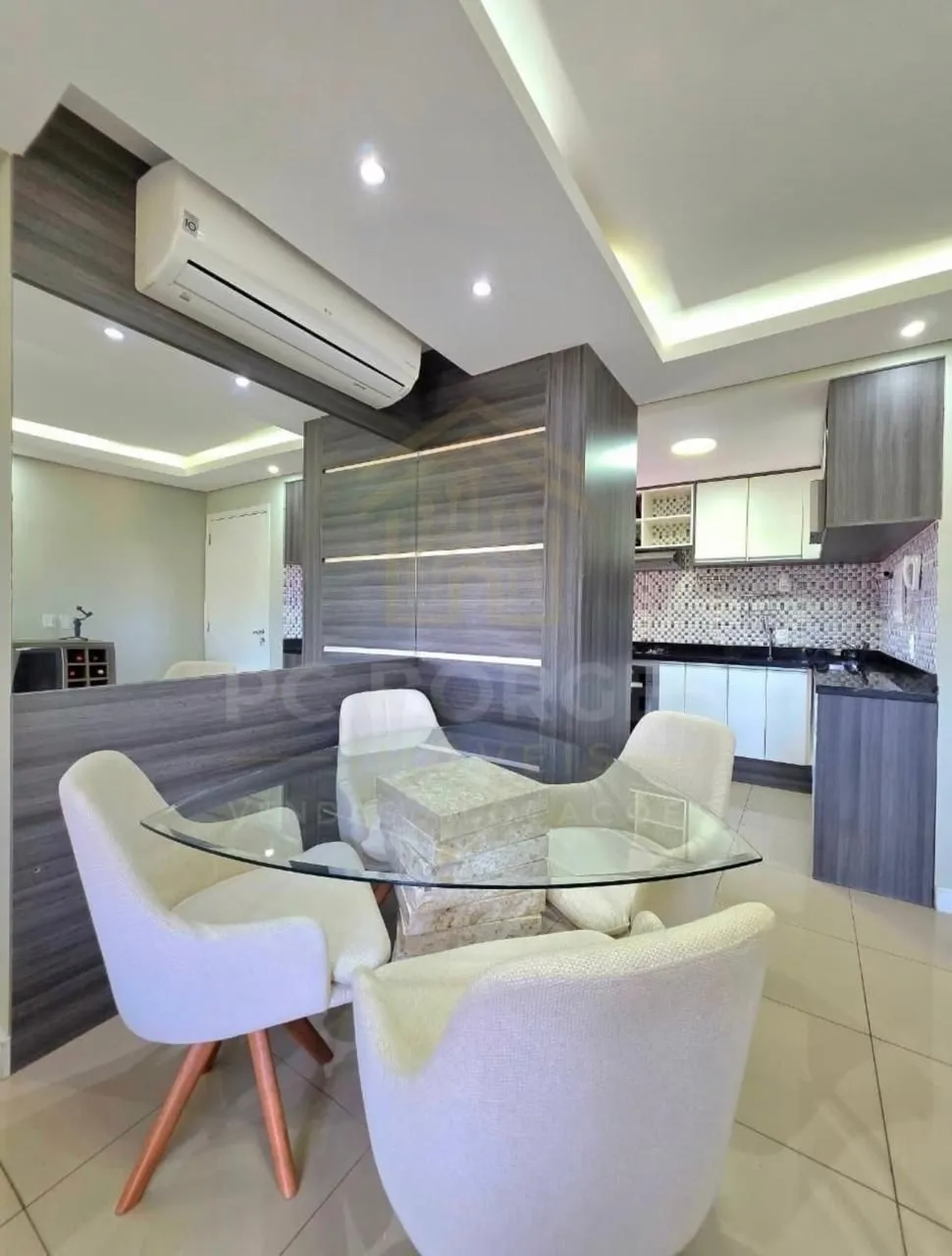 Imagem Apartamento de 03 dormitorios com infraestrutura completa no bairro Teresópolis.