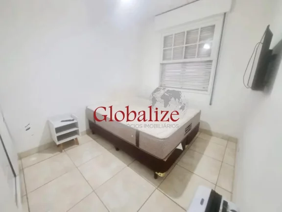 Imagem Casa com 78m², 2 quartos, 2 banheiros, quintal por R$320.000,00 na Vila Mathias em Santos