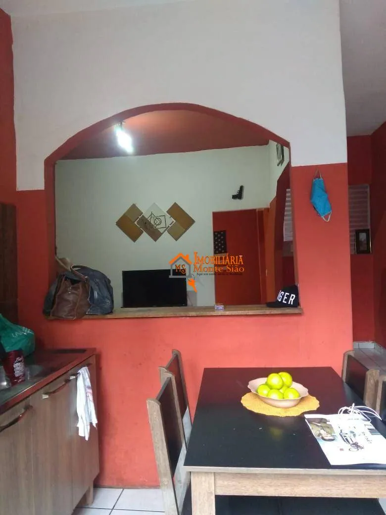 Imagem Sobrado com 4 dormitórios à venda, 200 m² por R$ 310.000,00 - Parque São Miguel - Guarulhos/SP