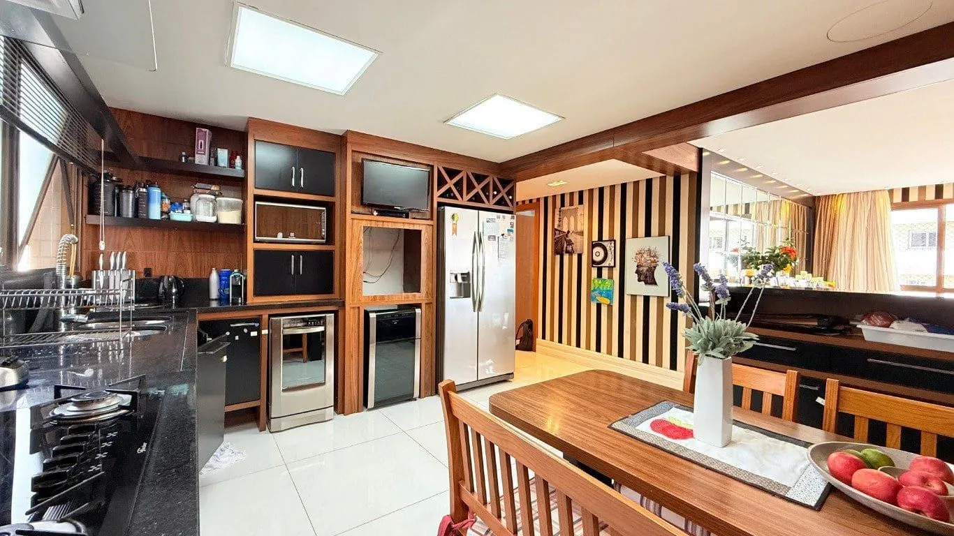 Imagem Apartamento de 3 dormitórios à venda em Bela Vista, Porto Alegre