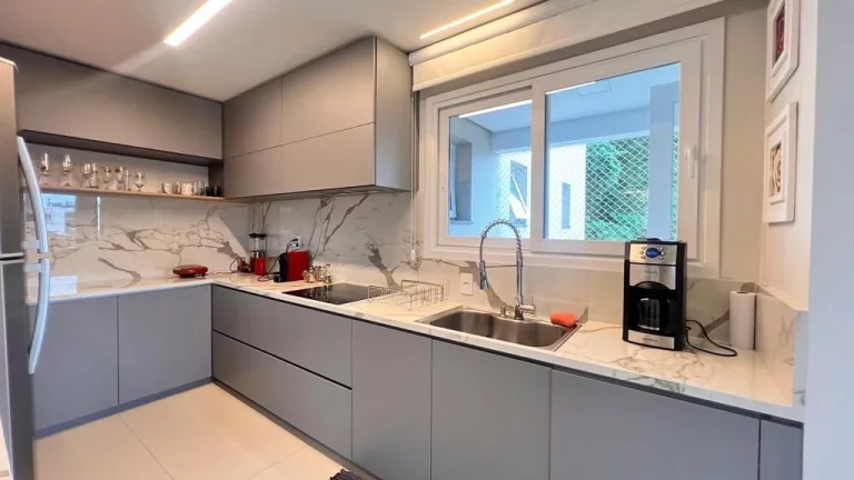 Imagem Apartamento 3 quartos sendo 1 suíte para venda no bairro Madureira em Caxias do Sul