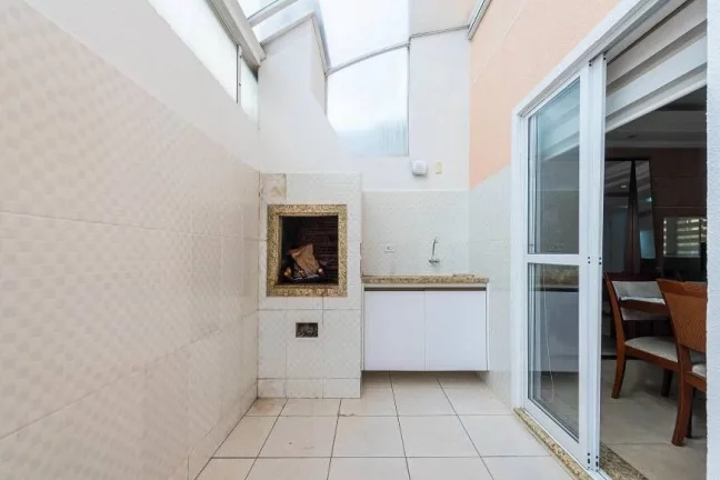 Imagem Triplex com 3 quartos Mobiliado à Venda em Condomínio Fechado no Boqueirão