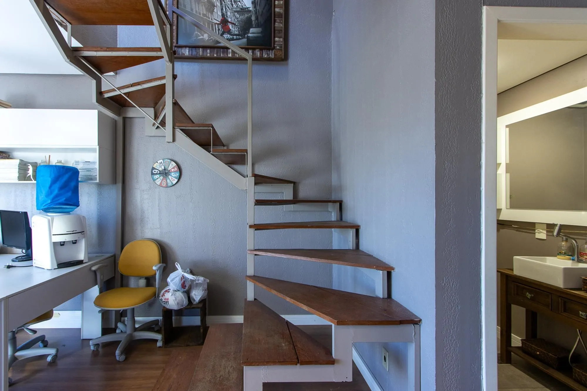 Imagem Sala Comercial Duplex à Venda no Bairro Petrópolis - Edifício João Abbott