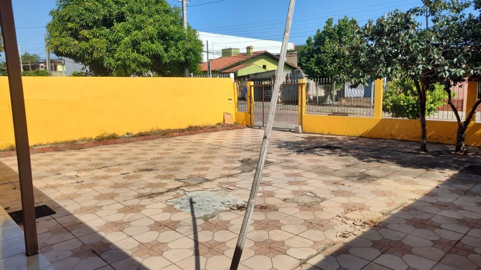 Imagem Vende casa com 84m² , 2 dormitórios, terreno com 300m²