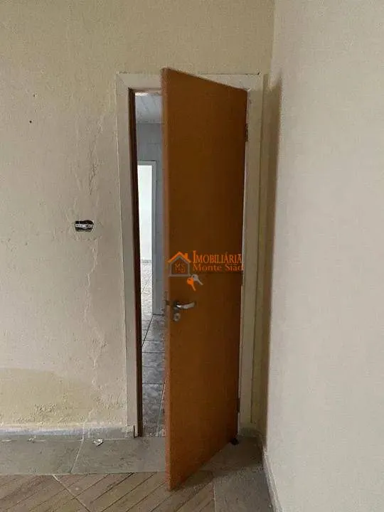 Imagem Casa com 4 dormitórios à venda, 210 m² por R$ 600.000,00 - Jardim Dourado - Guarulhos/SP
