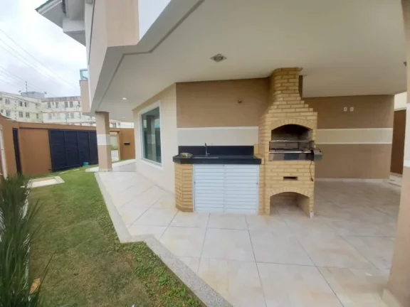 Imagem Casa duplex de alto padrão composta de 3 suítes 3 vagas de garagem na Praia do Morro