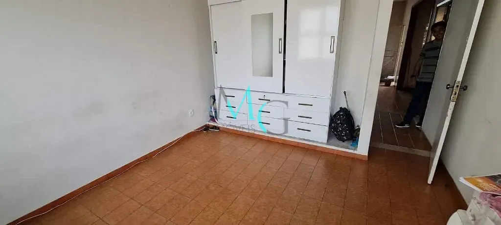 Imagem Casa com 4 dormitórios à venda, 362 m² por R$ 378.000,00 - Campo Grande - Rio de Janeiro/RJ