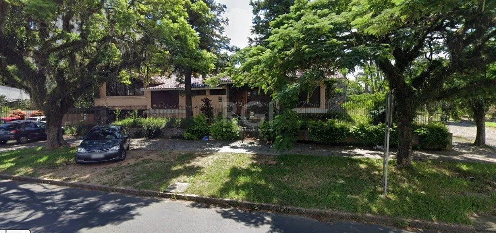 Imagem Casa para Venda - 400m², 4 dormitórios, sendo 1 suites, 4 vagas - Jardim Lindóia
