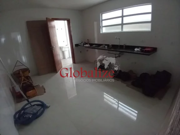 Imagem Casa Sobreposta à venda com 140m², 3 quartos, 1 suíte, closet e vaga para 2 carros por R$1.099.000,00