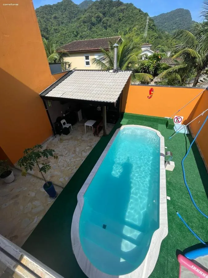 Imagem Sobrado em Condomínio para Venda em São Sebastião, Maresias, 2 dormitórios, 1 suíte, 2 banheiros, 1 vaga