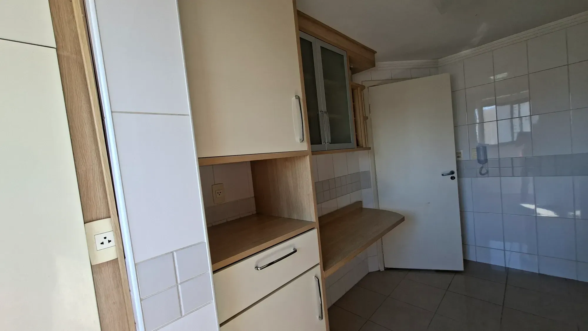 Foto do imóvel: Apartamento com 3 Quartos à Venda, 93 m² em Rua André Rodrigues Benavides, nº 136. Parque Campolim, Sorocaba - SP