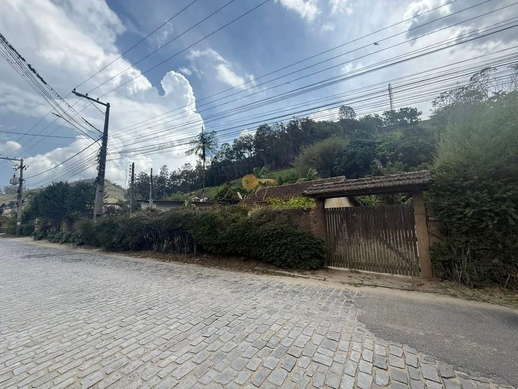 Imagem Casa para Venda em Teresópolis / RJ no bairro Vargem Grande