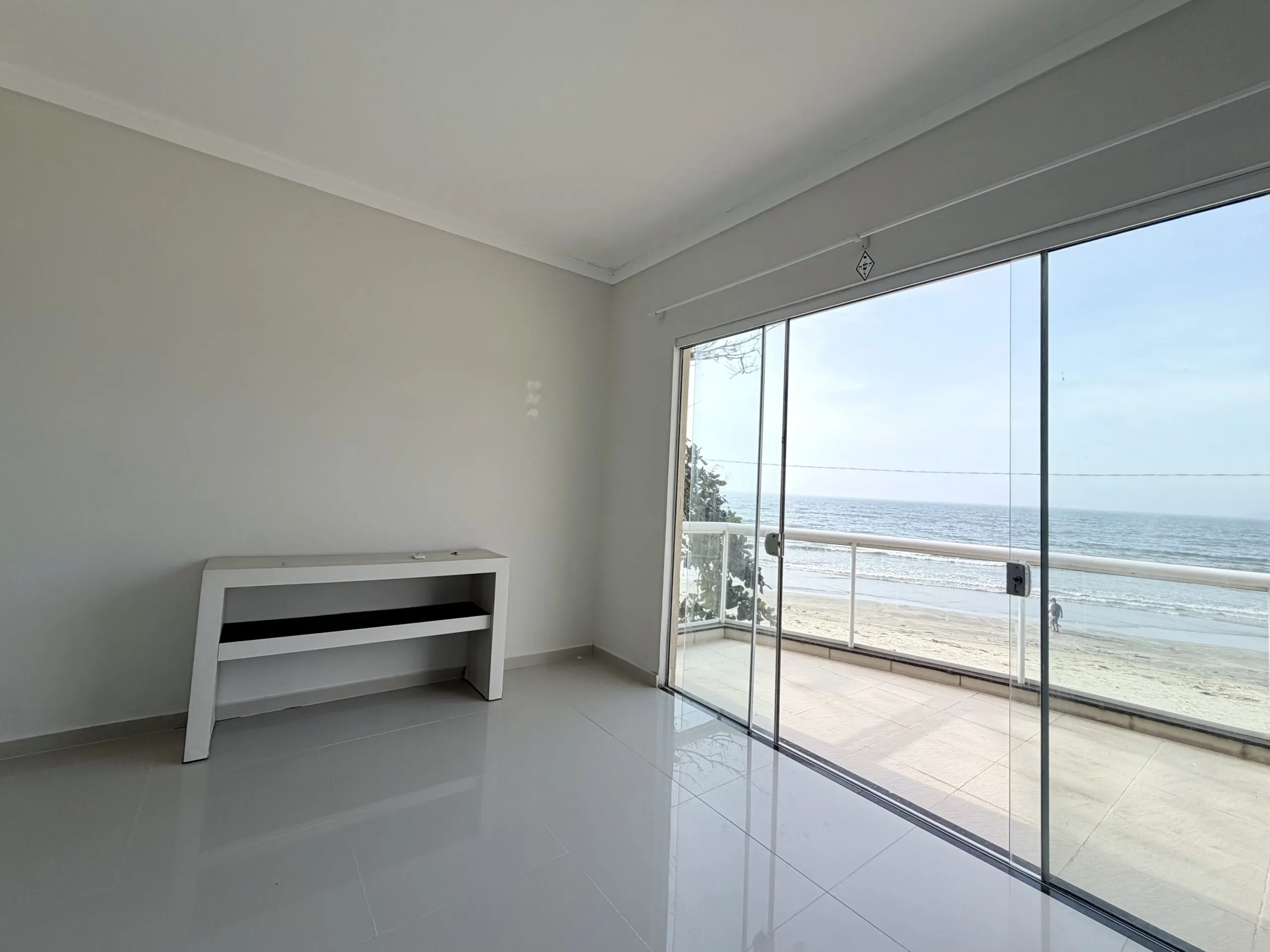 Imagem Casa com vista para o mar à venda com 170m2 por R$ 4.150.000,00