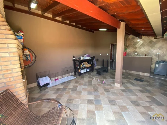 Imagem Casa com 3 quartos (1 suíte) na Vila Aparecida à Venda em Jundiaí/SP