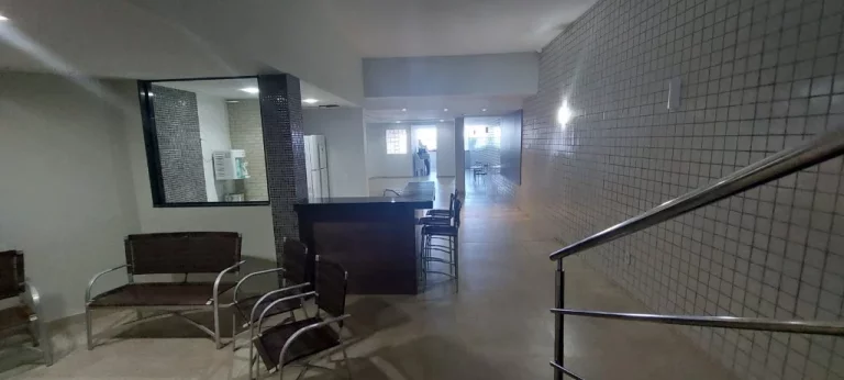 Imagem VENDO UMA LINDA COBERTURACOM 4 QUARTOS 2 SUÍTES DE FRENTE PARA A PRAIA.
