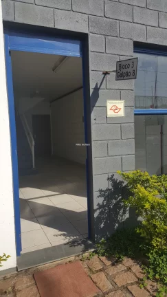Imagem Galpão com 922m² para locação em Guarulhos - SP.