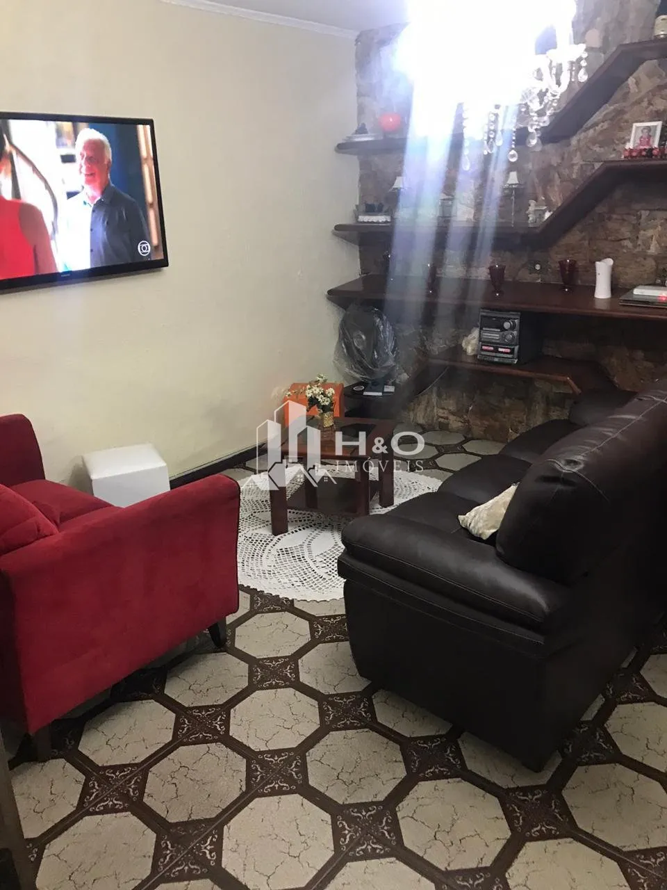 Imagem Sobrado à Venda na Vila Carmosina | 2 Dormitórios | 2 Vagas | Excelente Localização