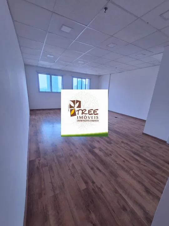 Imagem LOCAÇÃO DE SALA COMERCIAL NO EDIFÍCIO THINK BUSINESS CENTER, NA BARRA FUNDA, EM SÃO PAULO/SP, 40m² com 01 toalete e 01 vaga. CONSULTE-NOS