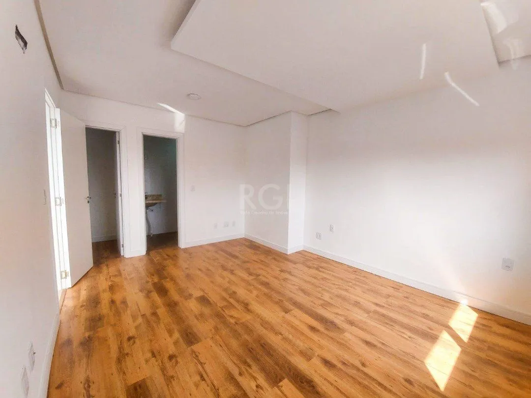 Imagem Casa Condominio para Venda - 128.96m², 4 dormitórios, sendo 2 suites, 2 vagas - Tristeza