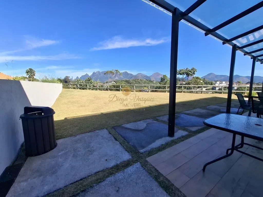 Imagem Terreno em Condomínio para Venda em Teresópolis / RJ no bairro Ermitage