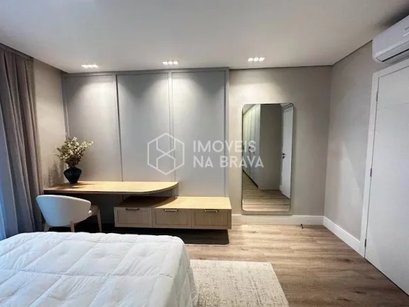 Imagem APARTAMENTO LUXO 3 SUITES, 3 VAGAS - ALUGUEL PRAIA BRAVA - ITAJAI/SC
