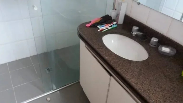 Imagem Apartamento com sala para 02 ambientes.