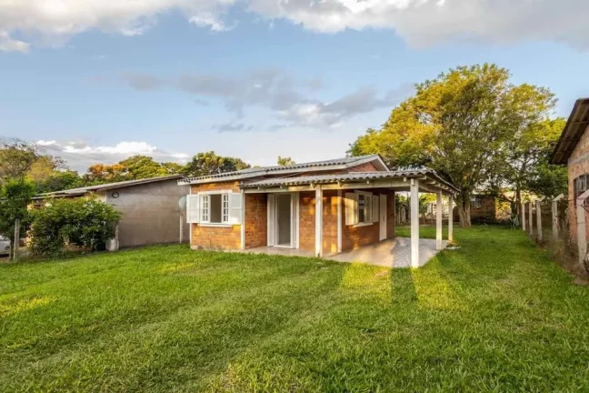 Imagem DESOCUPADA!!! Casa dois dormitórios, cond fechado junto RS040, Águas Claras
