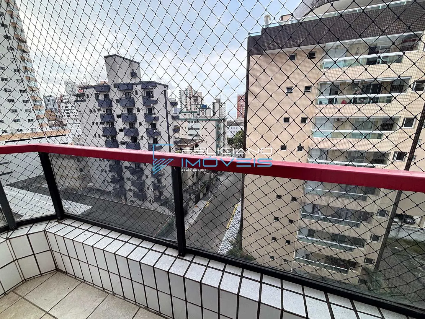 Imagem Apartamento com 2 quartos, Guilhermina, Praia Grande - R$ 450 mil, Cod: 5936