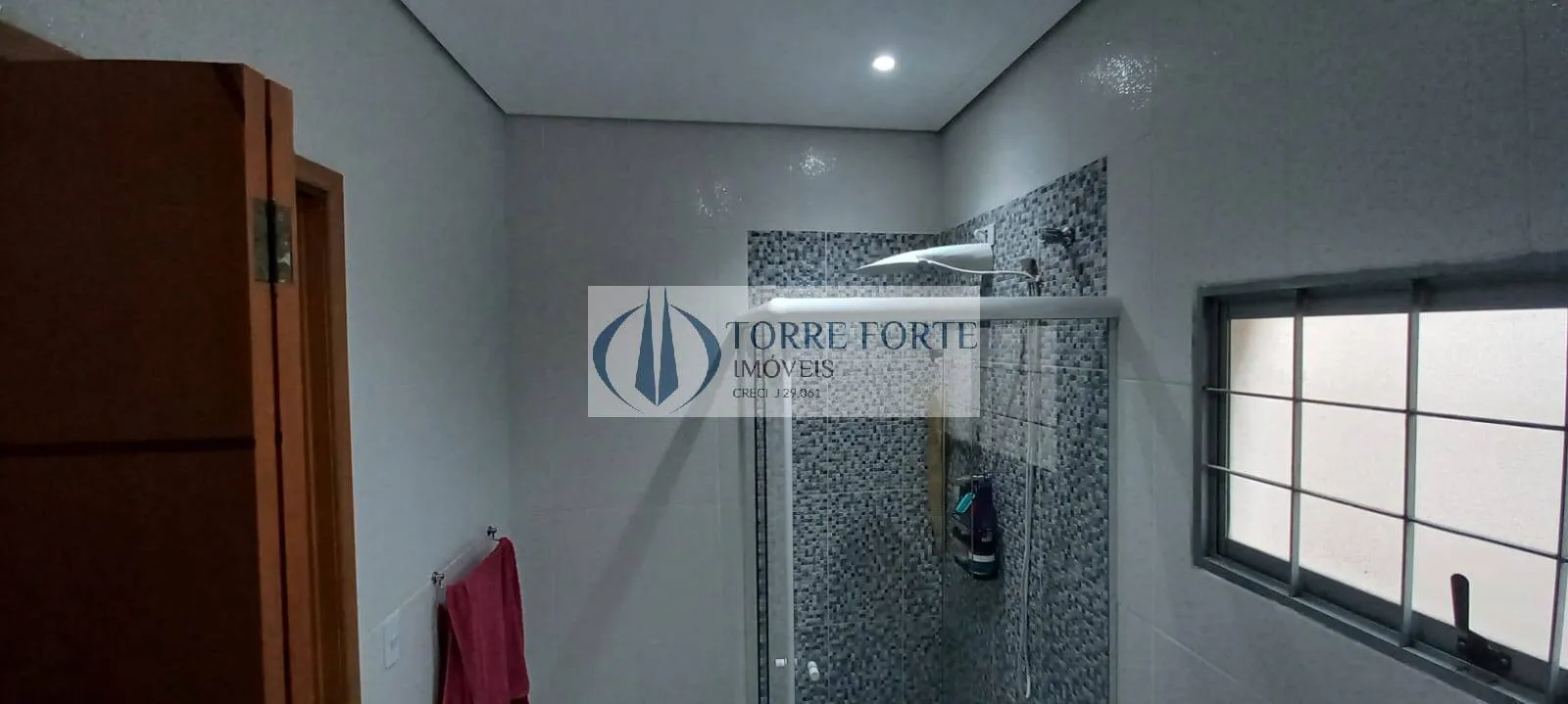 Imagem Sobrado 4 dormitórios 2 banheiros e 2 vagas na Vila FOrmosa