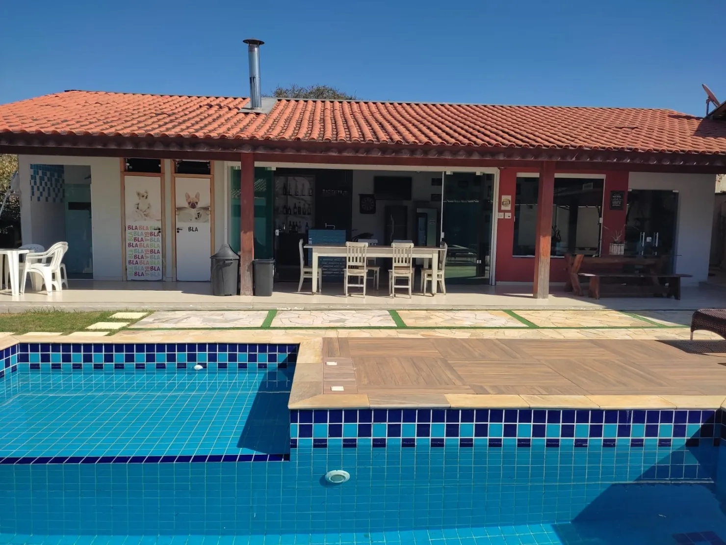 Imagem Casa à venda 3 Quartos, 3 Suites, 10 Vagas, 1271.02M², Socorro, Pindamonhangaba - SP