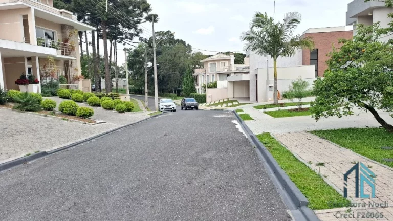 Imagem Terreno em condomínio com área total de 1078,55 m², e área privativa de 862,68 m² Santa Felicidade em Curitiba PR