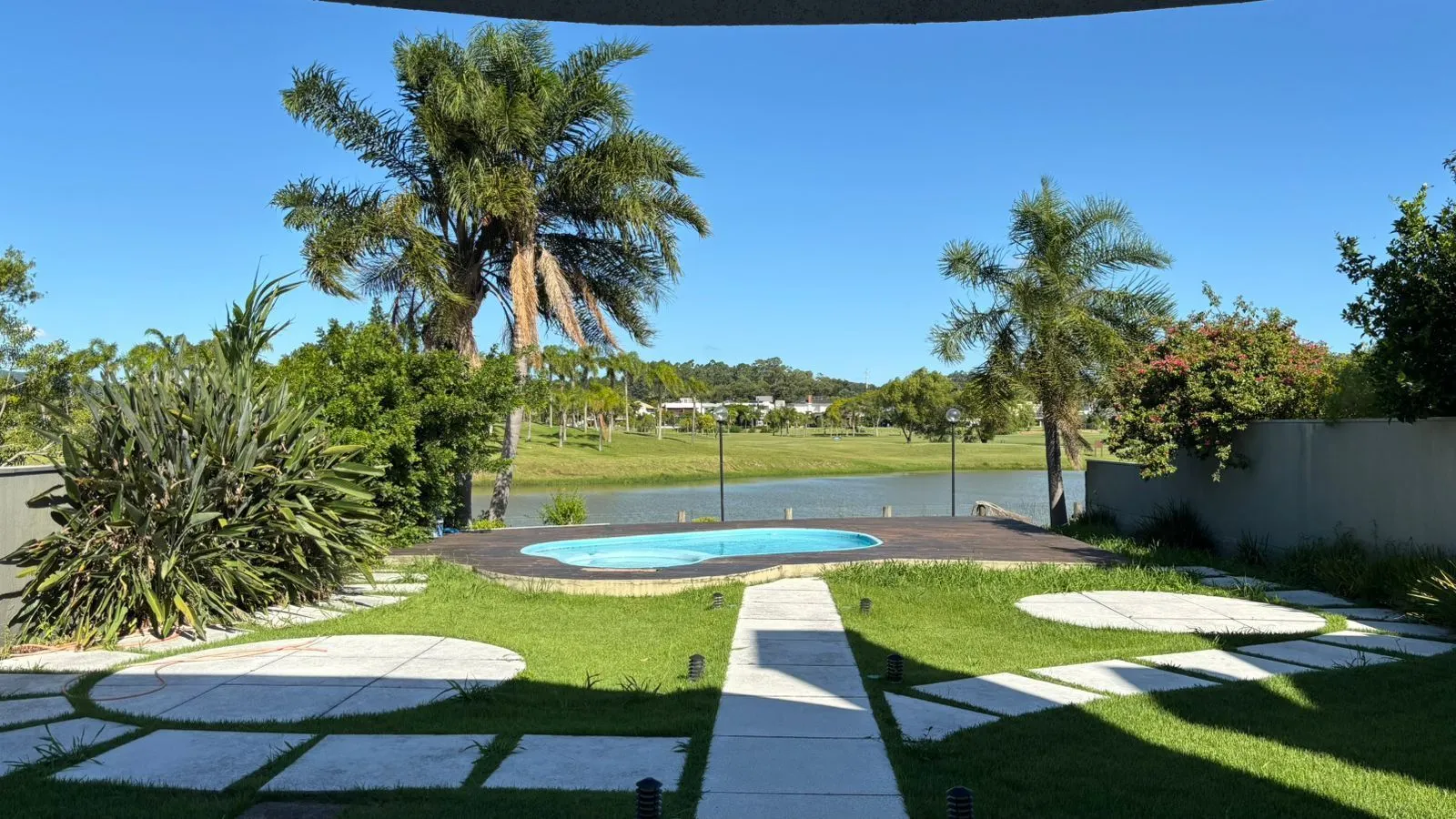 Imagem Casa em Belém Novo