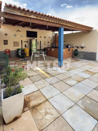 Imagem Casa à venda no Caminho do Sol, 3 quartos sendo 1 suíte, PETROLINA - PE
