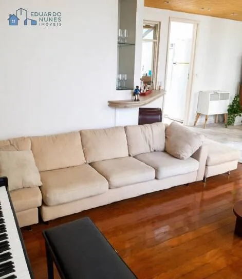 Casa ampla, arejada, confortável e muito conservada no Santa Lucia!