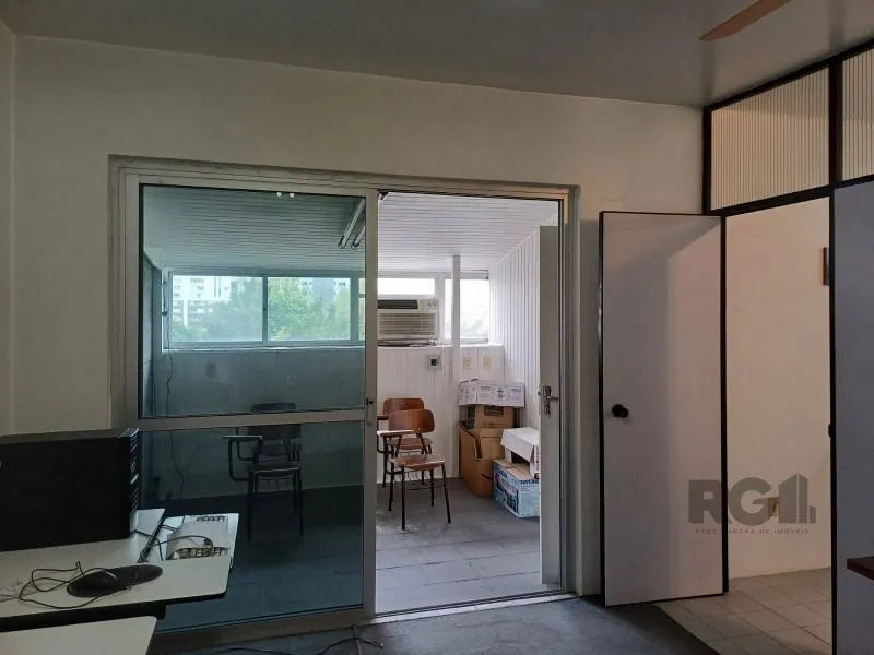 Imagem Conjunto/Sala para Venda - 108.44m², 0 dormitórios, 1 vaga - Floresta