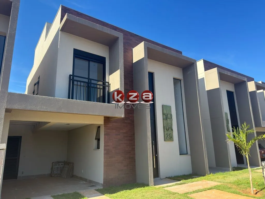 Foto do imóvel Casa a venda no Condomínio Villa Arte 28 em Vinhedo-SP: 3 suítes, 2 salas e 140m² de área!