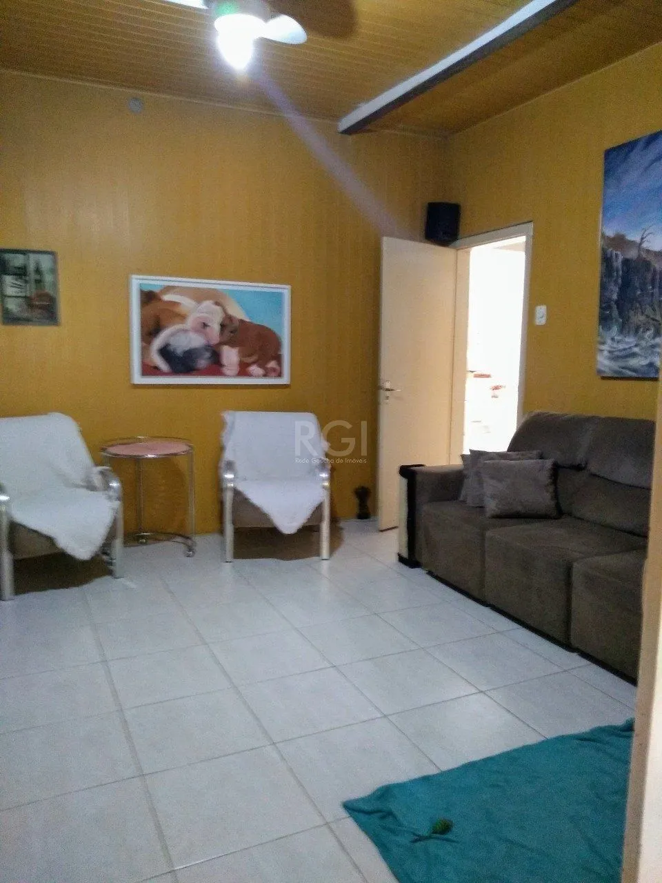 Imagem Casa para Venda - 400m², 3 dormitórios, sendo 2 suites, 2 vagas - Floresta