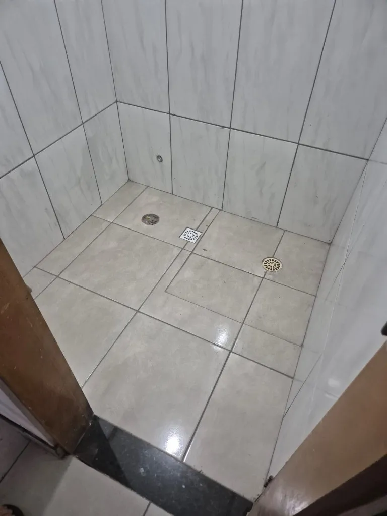 Imagem Aluguel de Apartamento em Santo André-SP, Cidade São Jorge - 2 quartos, 1 banheiro, 1 vaga, 45m² de área.