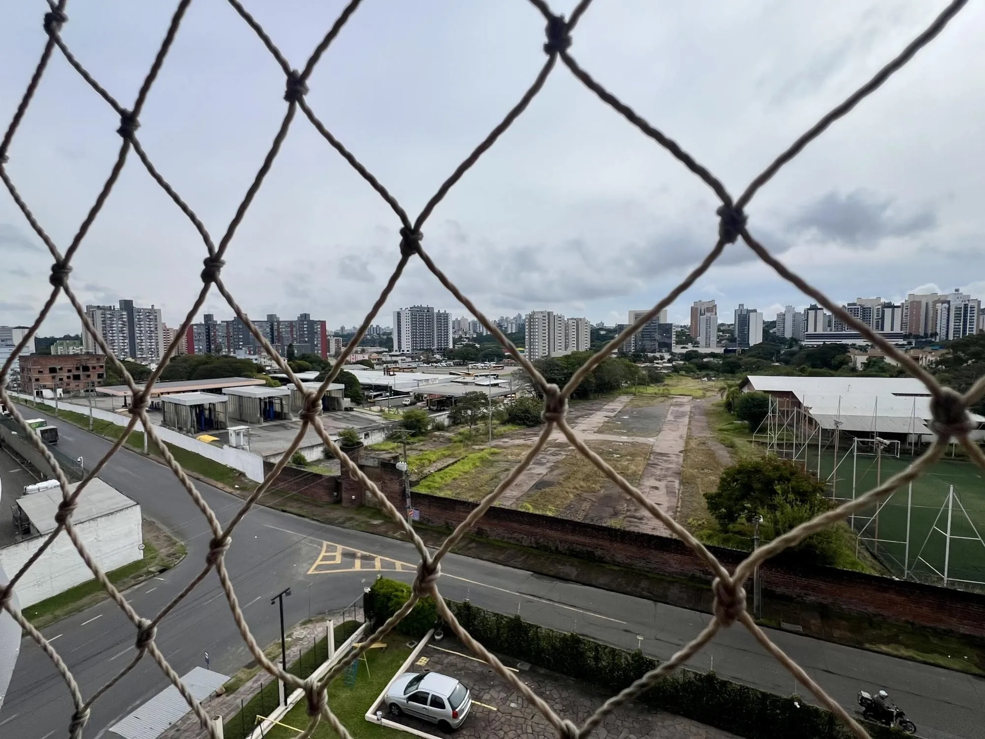 Imagem APARTAMENTO 2 DORMITÓRIOS COM VAGA DE GARAGEM