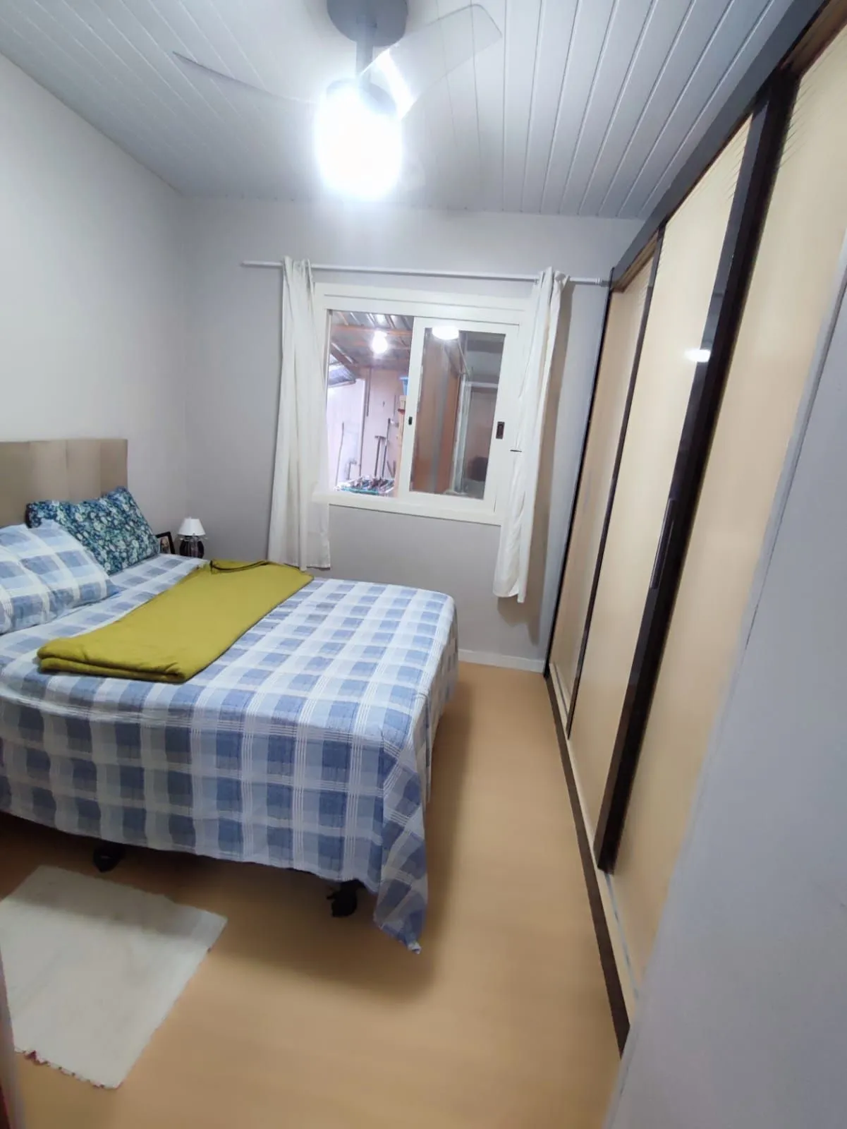 Imagem Casa no bairro Hípica - 2 dormitórios