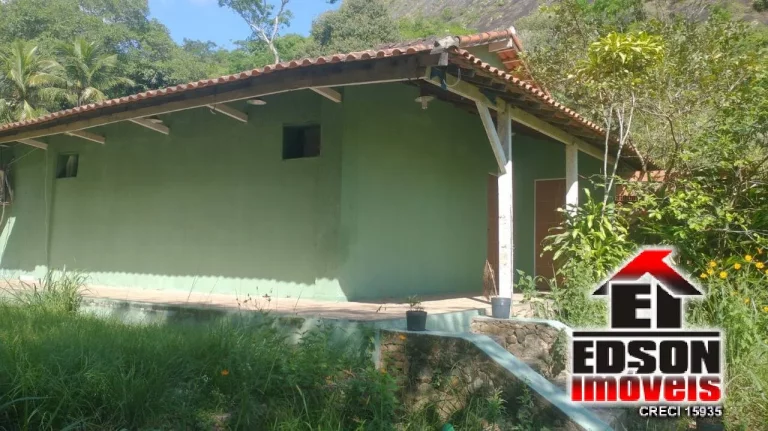 Imagem Vendo Sítio de 9.000 m² com Benfeitorias, em Itaipuaçu